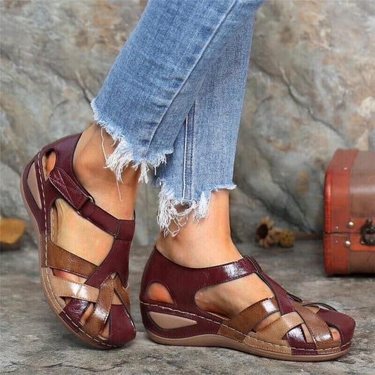 Retro Baotou Hohle Farblich passende Plateausandalen - Nachtglanz™