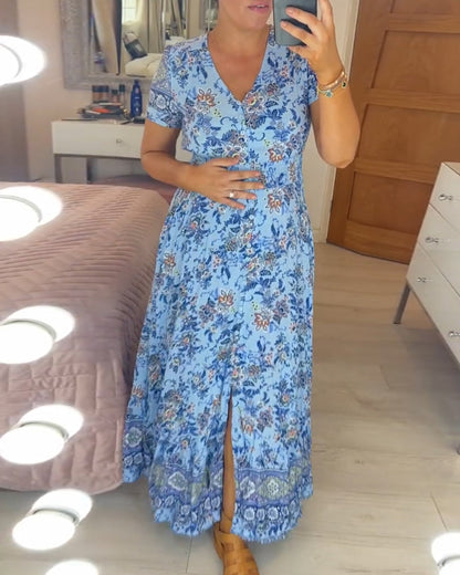 Kleid mit Blumenmuster und V-Ausschnitt