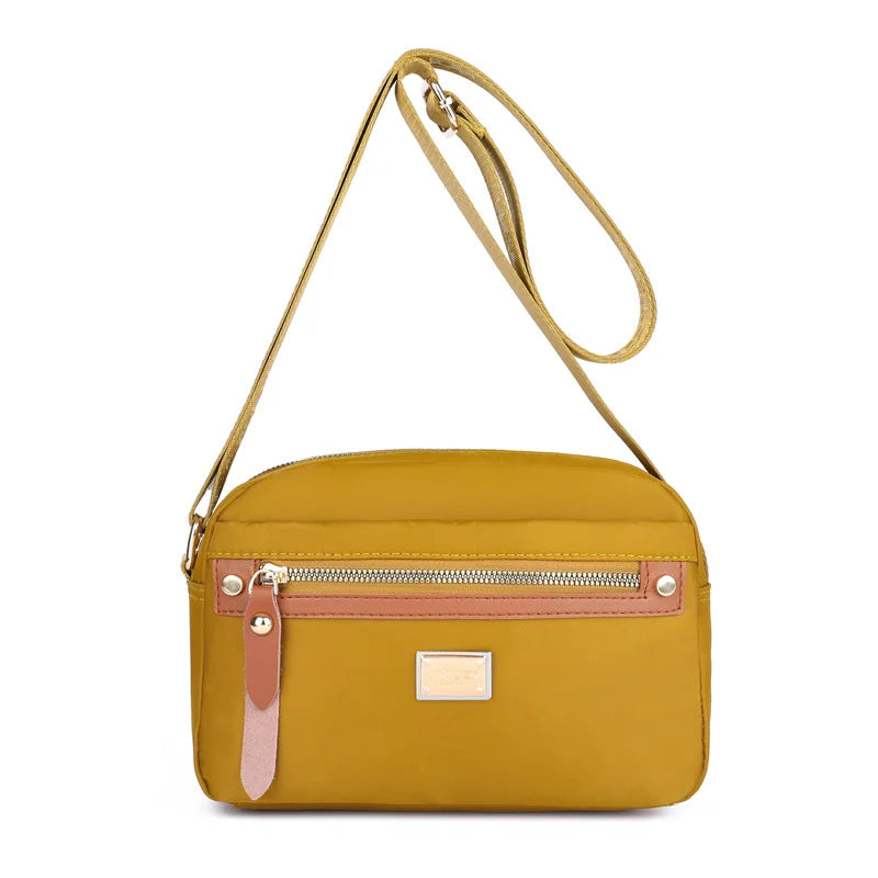 Crossbody-Tasche aus Nylon