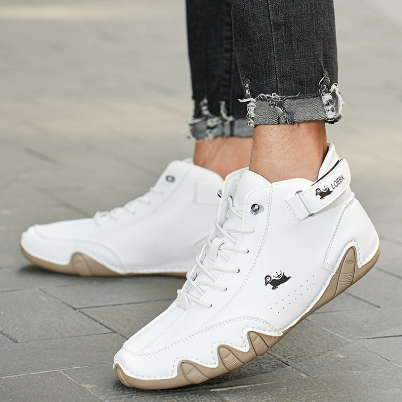 Sehr bequemer und rutschfester Barfußschuh aus echtem Leder (unisex).