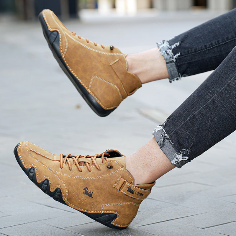 Sehr bequemer und rutschfester Barfußschuh aus echtem Leder (unisex).