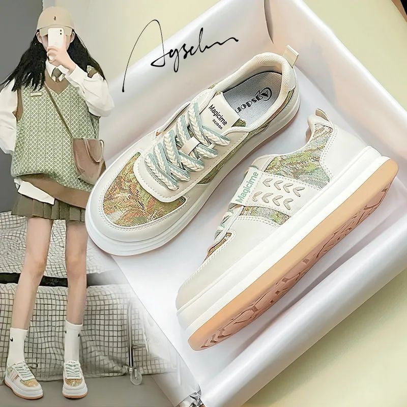 Nachtglanz™ - Sarah Sommermode mit einzigartigem Design Sneakers